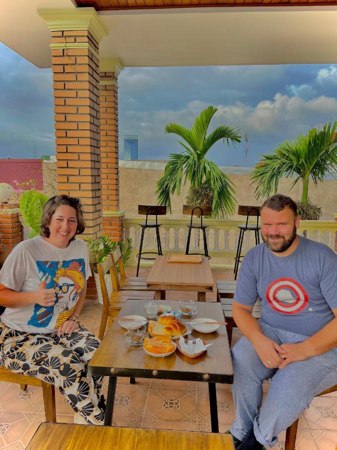 Hidden Hue Homestay Luaran gambar
